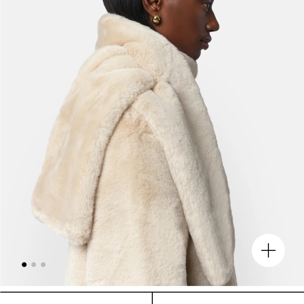 Apparis Cream Faux Shearling KAI Scarf